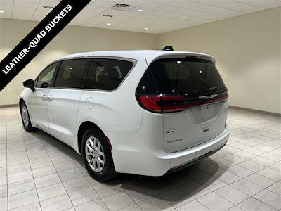Used 2023 Chrysler Pacifica Touring L Minivan for sale #55295 - photo 2