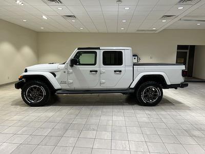Used 2022 Jeep Gladiator - photo 1