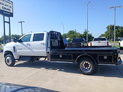 New 2023 Chevrolet Silverado 5500 1LT Crew Cab 4x4 Flatbed Truck for sale #54403 - photo 2