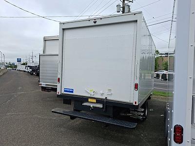 2023 Chevrolet Express 3500 DRW RWD Box Van for sale #259513 - photo 2