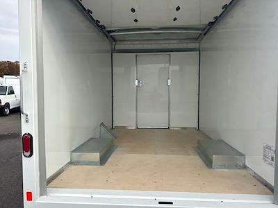 2024 Chevrolet Express 3500 Regular Cab RWD Box Van for sale #292111 - photo 2