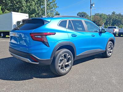 2025 Chevrolet Trax FWD SUV for sale #294194 - photo 2