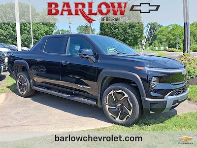 New 2025 Chevrolet Silverado EV LT Crew Cab 4WD Pickup for sale #412647 - photo 1