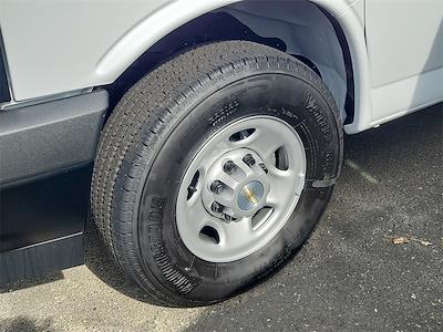 New 2024 Isuzu NRR - photo 1