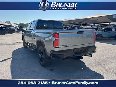 New 2025 Chevrolet Silverado 2500 LT Crew Cab 4x4 Pickup for sale #250536 - photo 2