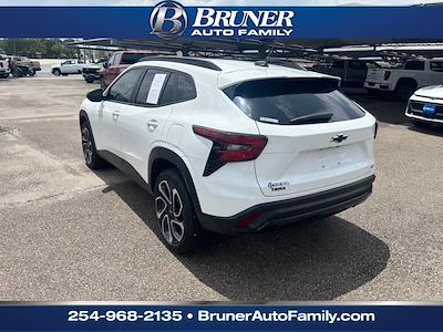 Used 2024 Chevrolet Trax 2RS SUV for sale #250553A - photo 2