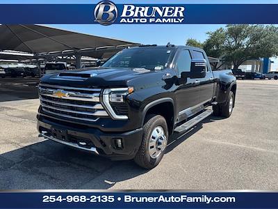 2025 Chevrolet Silverado 3500 Crew Cab 4x4 Pickup for sale #250591 - photo 1