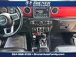 2020 Jeep Gladiator Crew Cab 4x4 Pickup for sale #250672E - photo 19