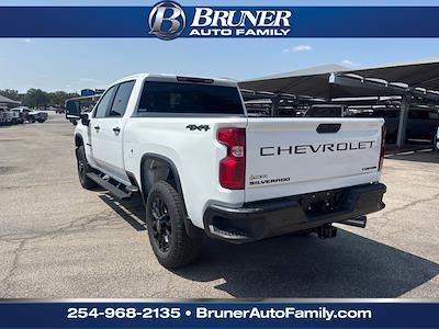 New 2025 Chevrolet Silverado 2500 Custom Crew Cab 4x4 Pickup for sale #250709 - photo 2