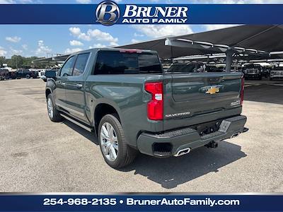New 2026 Chevrolet Silverado 1500 High Country Crew Cab 4x4 Pickup for sale #260026 - photo 2