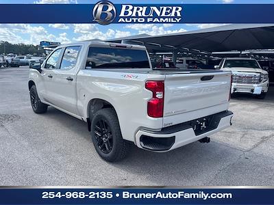 New 2026 Chevrolet Silverado 1500 Custom Crew Cab 4WD Pickup for sale #260117 - photo 2