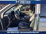 2022 Chevrolet Suburban 4WD SUV for sale #260141A - photo 12