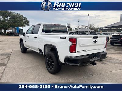 New 2026 Chevrolet Silverado 2500 LT Crew Cab 4WD Pickup for sale #260197 - photo 2