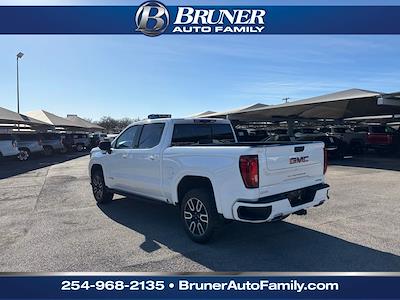 Used 2025 GMC Sierra 1500 - photo 1