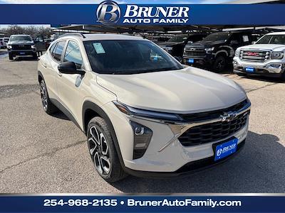 New 2026 Chevrolet Trax - photo 1