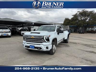 New 2026 Chevrolet Silverado 3500 High Country Crew Cab for sale #260356 - photo 1