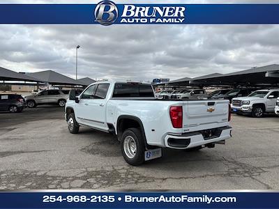 New 2026 Chevrolet Silverado 3500 High Country Crew Cab for sale #260356 - photo 2