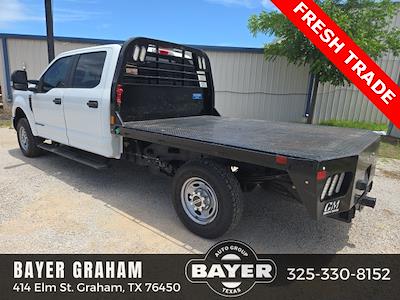 Used 2022 Ford F-250 XL Crew Cab 4x4 Flatbed Truck for sale #B3848 - photo 2