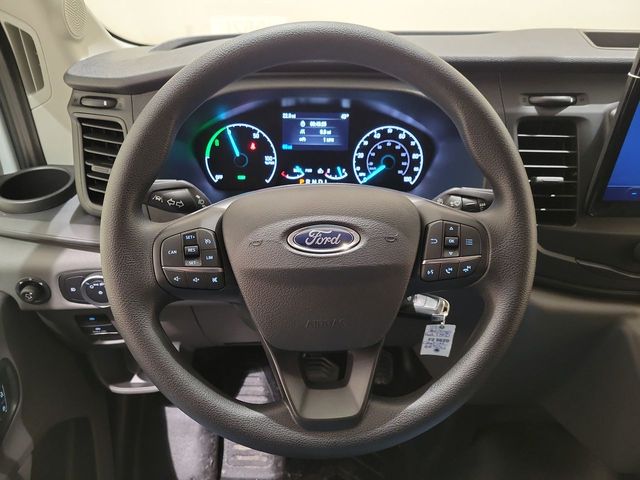 Used 2022 Ford E-Transit 350 - photo 6