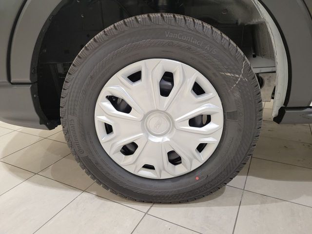 Used 2022 Ford E-Transit 350 - photo 19