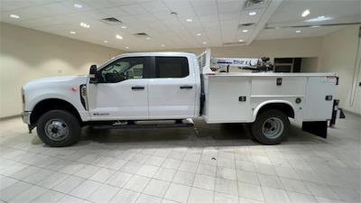 2024 Ford F-350 Crew Cab DRW 4x4, Mechanics Body for sale #F28589 - photo 2