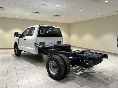 New 2025 Ford F-350 Super Cab Cab Chassis for sale #F28907 - photo 2