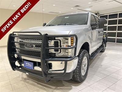 Used 2019 Ford F-250 Crew Cab Flatbed Truck for sale #F29080 - photo 1