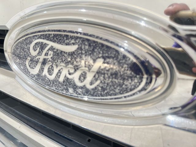 Used 2013 Ford E-450 - photo 26