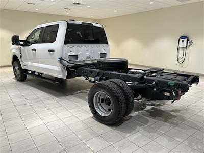 New 2026 Ford F-350 Crew Cab Cab Chassis for sale #F29775 - photo 2
