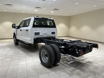 2026 Ford F-350 Crew Cab DRW 4WD Cab Chassis for sale #F29862 - photo 2
