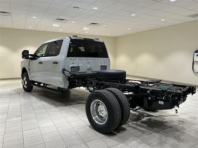 2026 Ford F-350 Crew Cab DRW 4WD Cab Chassis for sale #F29994 - photo 2