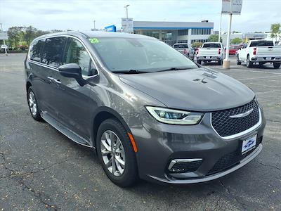 2023 Chrysler Pacifica AWD Minivan for sale #127013B - photo 1