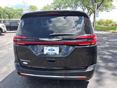 2024 Chrysler Pacifica FWD Minivan for sale #P2296 - photo 2