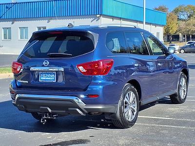 2017 Nissan Pathfinder FWD SUV for sale #HC622568 - photo 2