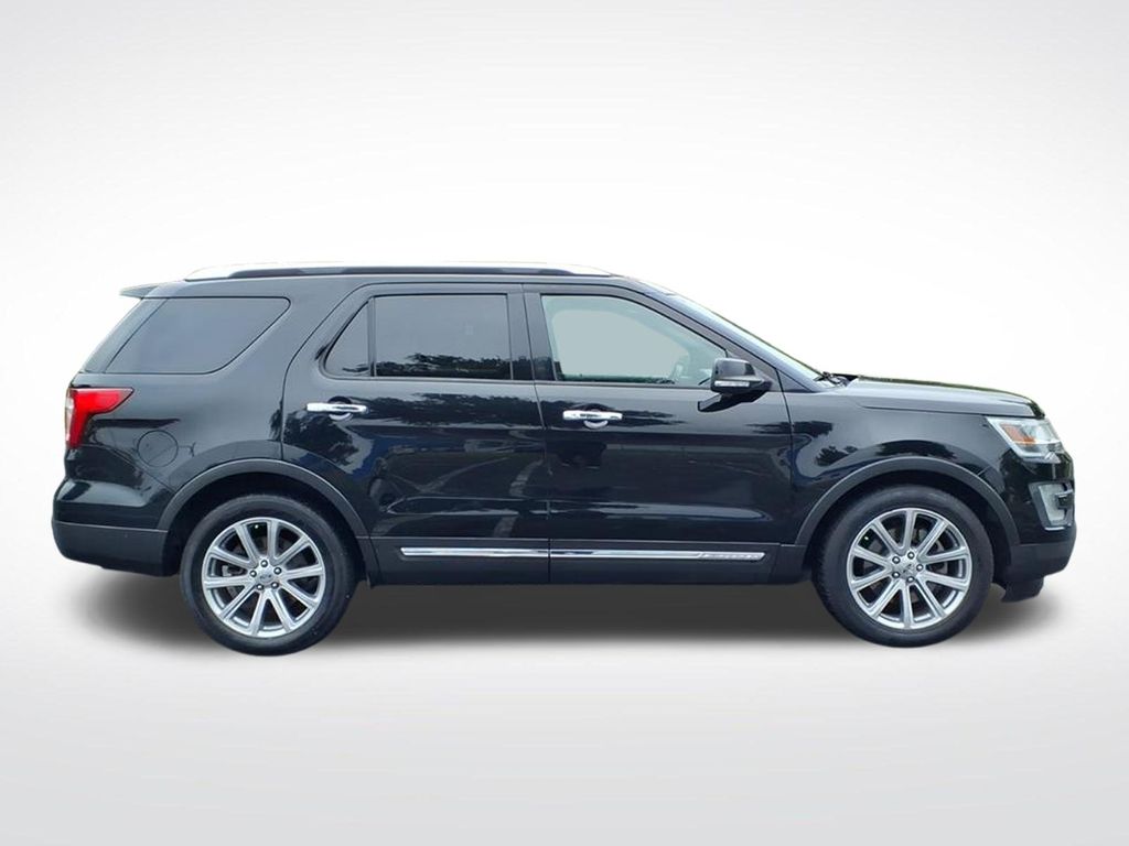 Used 2017 Ford Explorer - photo 30