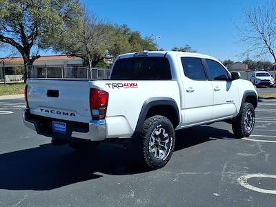 Used 2018 Toyota Tacoma - photo 1