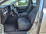Used 2019 Toyota Highlander LE SUV for sale #KS042562 - photo 7