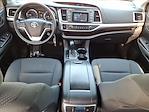 2019 Toyota Highlander FWD SUV for sale #KS292409 - photo 17