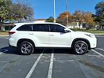 2019 Toyota Highlander FWD SUV for sale #KS292409 - photo 5