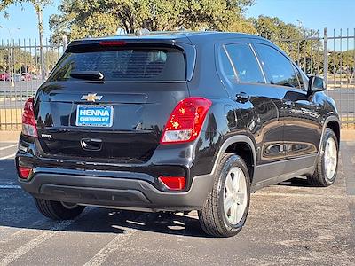2020 Chevrolet Trax FWD SUV for sale #LB046676 - photo 2