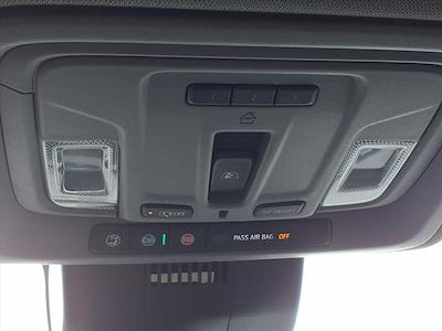 Used 2022 Chevrolet Silverado 1500 - photo 1