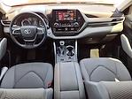 Used 2022 Toyota Highlander LE SUV for sale #NS516973 - photo 11