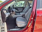 Used 2022 Toyota Highlander LE SUV for sale #NS516973 - photo 7