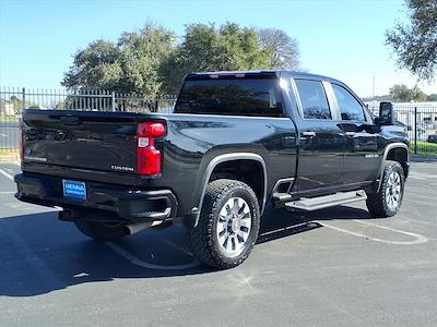 Used 2024 Chevrolet Silverado 2500 - photo 1