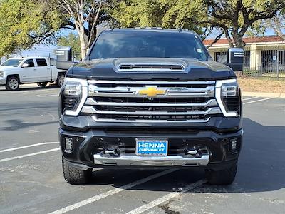 Used 2025 Chevrolet Silverado 2500 - photo 1