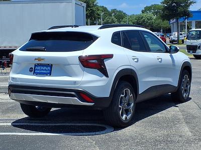 2025 Chevrolet Trax FWD SUV for sale #SC249128 - photo 2