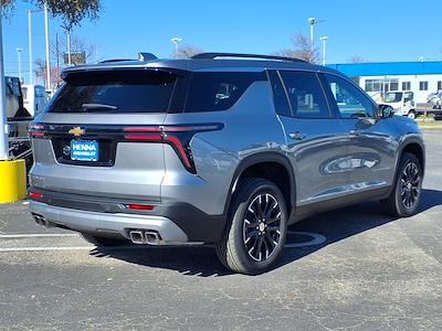 2025 Chevrolet Traverse FWD SUV for sale #SJ198298 - photo 2