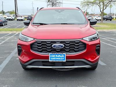 Used 2025 Ford Escape - photo 1