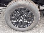 New 2025 Chevrolet Silverado 1500 Custom Crew Cab 4x4 Pickup for sale #SZ287350 - photo 7