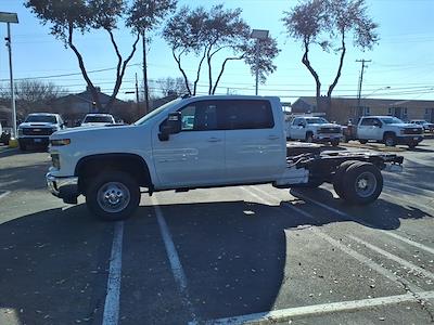 New 2026 Chevrolet Silverado 3500 Crew Cab Cab Chassis for sale #TF188736 - photo 2